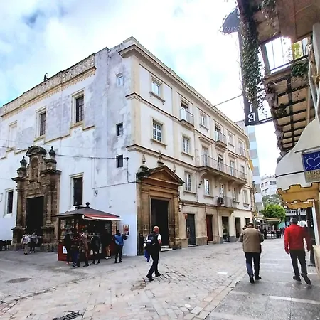 Estudio Boutique Arenal - Cama Buhardilla Apartman