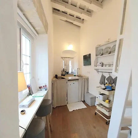 Estudio Boutique Arenal - Cama Buhardilla Jerez de la Frontera