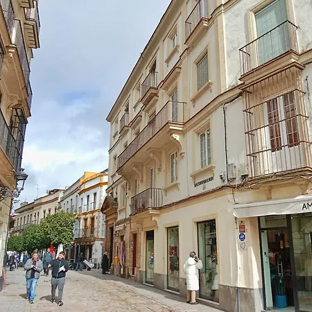 Estudio Boutique Arenal - Cama Buhardilla *